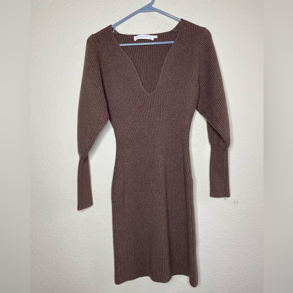 Astr Brown Ribbed V-Neck Mini Dress